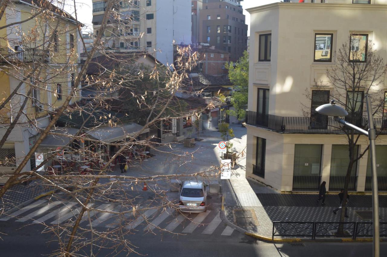 Rh Center 公寓 Tirana
